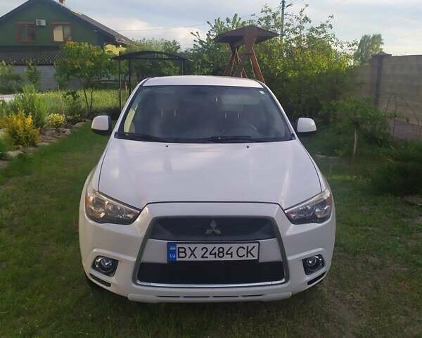 Білий Міцубісі Outlander Sport, об'ємом двигуна 0 л та пробігом 103 тис. км за 13200 $, фото 3 на Automoto.ua