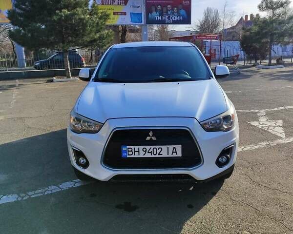 Белый Мицубиси Outlander Sport, объемом двигателя 0 л и пробегом 145 тыс. км за 11500 $, фото 25 на Automoto.ua