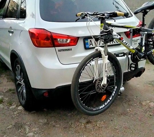 Белый Мицубиси Outlander Sport, объемом двигателя 2.4 л и пробегом 154 тыс. км за 16800 $, фото 9 на Automoto.ua