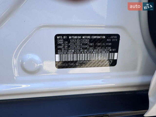 Белый Мицубиси Outlander Sport, объемом двигателя 2 л и пробегом 144 тыс. км за 16400 $, фото 13 на Automoto.ua