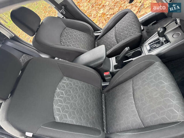 Міцубісі Outlander Sport 2019 у Кропивницькому (Кіровограді) на Automoto.ua Білий Міцубісі Outlander Sport, об'ємом двигуна 0 л та пробігом 89 тис. км за 15800 $, фото 20 на Automoto.ua