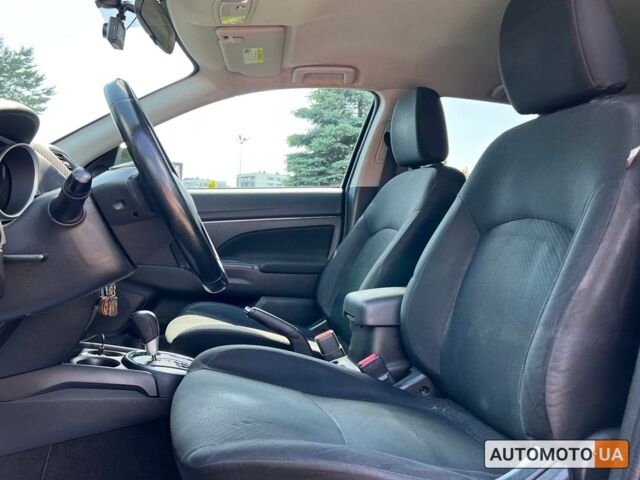 Чорний Міцубісі Outlander Sport, об'ємом двигуна 2 л та пробігом 120 тис. км за 11699 $, фото 15 на Automoto.ua
