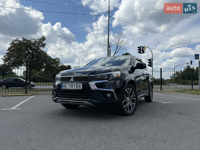 Черный Мицубиси Outlander Sport, объемом двигателя 2 л и пробегом 90 тыс. км за 11900 $, фото 2 на Automoto.ua
