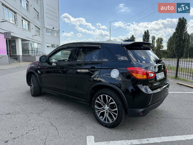 Черный Мицубиси Outlander Sport, объемом двигателя 2 л и пробегом 90 тыс. км за 11900 $, фото 7 на Automoto.ua
