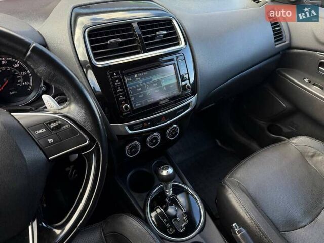 Черный Мицубиси Outlander Sport, объемом двигателя 2.4 л и пробегом 230 тыс. км за 14200 $, фото 44 на Automoto.ua
