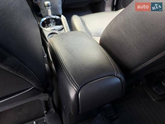 Черный Мицубиси Outlander Sport, объемом двигателя 2.4 л и пробегом 230 тыс. км за 14200 $, фото 41 на Automoto.ua