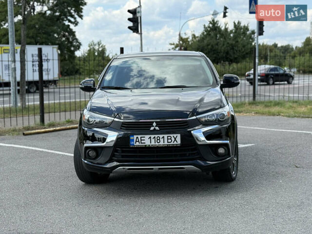 Черный Мицубиси Outlander Sport, объемом двигателя 2 л и пробегом 90 тыс. км за 11900 $, фото 3 на Automoto.ua