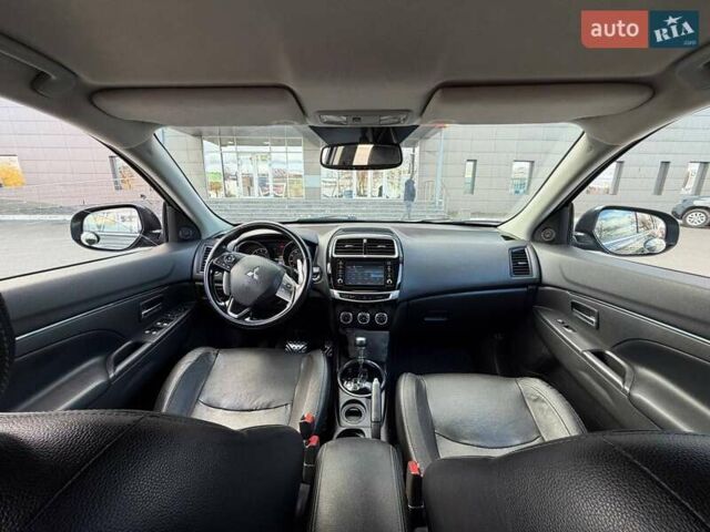 Черный Мицубиси Outlander Sport, объемом двигателя 2.4 л и пробегом 230 тыс. км за 14200 $, фото 36 на Automoto.ua