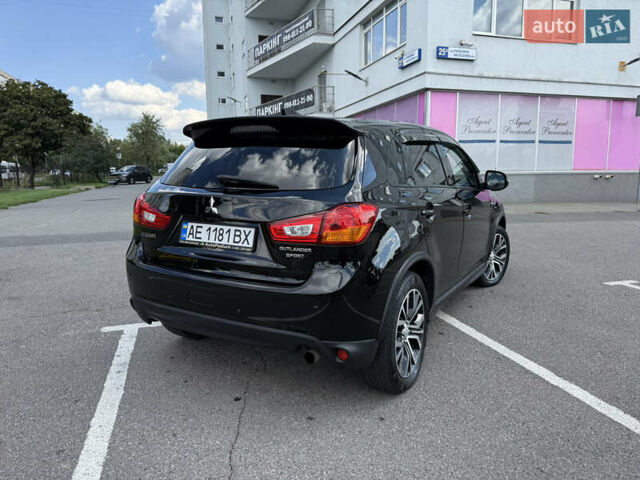 Черный Мицубиси Outlander Sport, объемом двигателя 2 л и пробегом 90 тыс. км за 11900 $, фото 5 на Automoto.ua