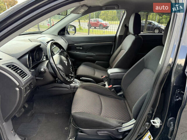 Черный Мицубиси Outlander Sport, объемом двигателя 2 л и пробегом 90 тыс. км за 11900 $, фото 12 на Automoto.ua