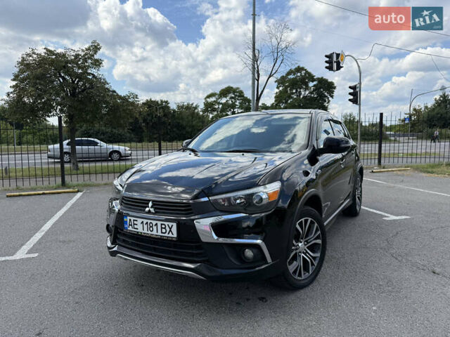 Черный Мицубиси Outlander Sport, объемом двигателя 2 л и пробегом 90 тыс. км за 11900 $, фото 1 на Automoto.ua
