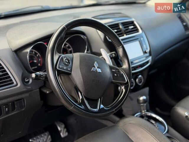 Черный Мицубиси Outlander Sport, объемом двигателя 2.4 л и пробегом 230 тыс. км за 14200 $, фото 34 на Automoto.ua