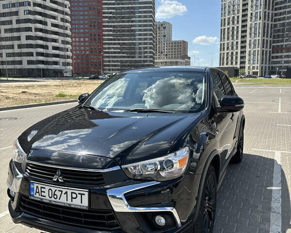 Чорний Міцубісі Outlander Sport, об'ємом двигуна 2 л та пробігом 40 тис. км за 15500 $, фото 1 на Automoto.ua