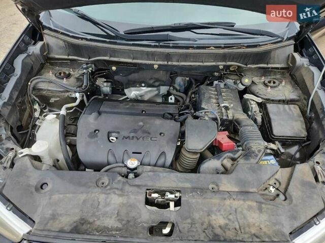 Черный Мицубиси Outlander Sport, объемом двигателя 0 л и пробегом 73 тыс. км за 2400 $, фото 10 на Automoto.ua