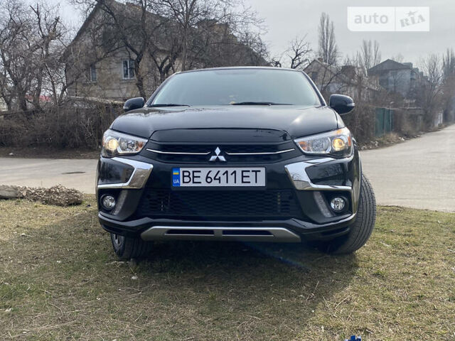 Чорний Міцубісі Outlander Sport, об'ємом двигуна 2 л та пробігом 15 тис. км за 16300 $, фото 2 на Automoto.ua