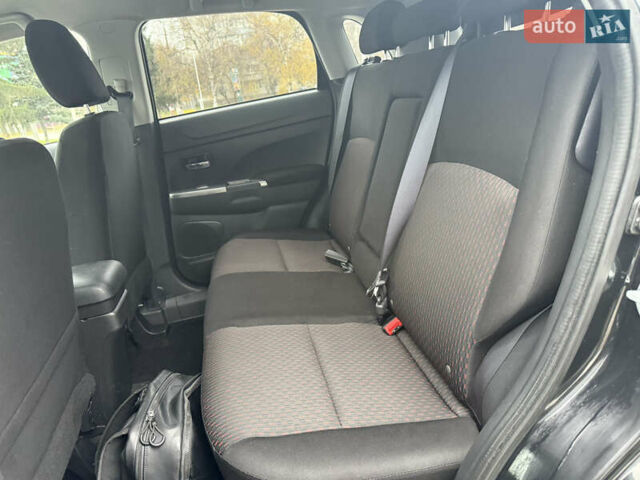 Черный Мицубиси Outlander Sport, объемом двигателя 2 л и пробегом 101 тыс. км за 14300 $, фото 11 на Automoto.ua