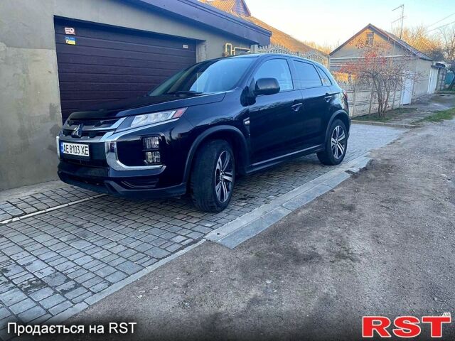 Чорний Міцубісі Outlander Sport, об'ємом двигуна 2 л та пробігом 65 тис. км за 17500 $, фото 2 на Automoto.ua