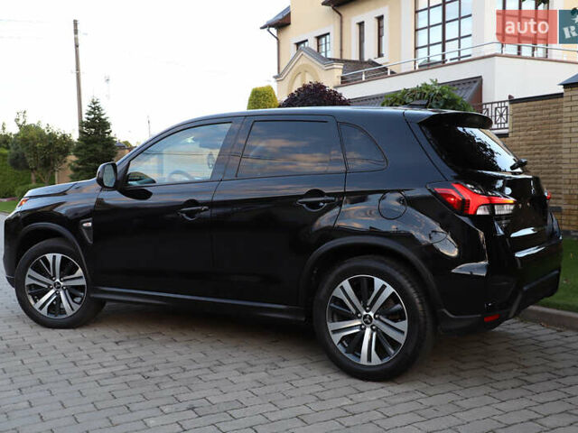 Черный Мицубиси Outlander Sport, объемом двигателя 2 л и пробегом 22 тыс. км за 18500 $, фото 9 на Automoto.ua