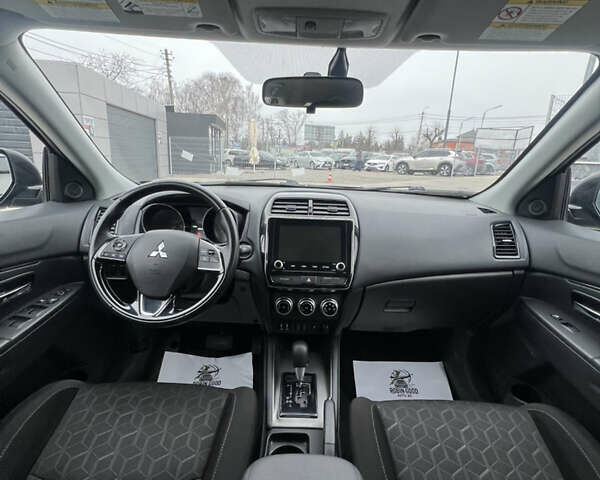Чорний Міцубісі Outlander Sport, об'ємом двигуна 2.4 л та пробігом 94 тис. км за 16800 $, фото 20 на Automoto.ua