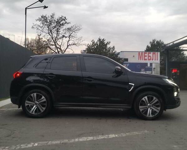 Черный Мицубиси Outlander Sport, объемом двигателя 2 л и пробегом 123 тыс. км за 16000 $, фото 13 на Automoto.ua