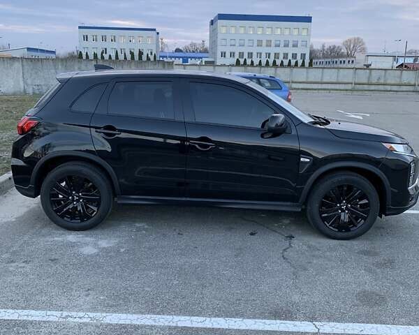 Чорний Міцубісі Outlander Sport, об'ємом двигуна 2 л та пробігом 11 тис. км за 22400 $, фото 28 на Automoto.ua