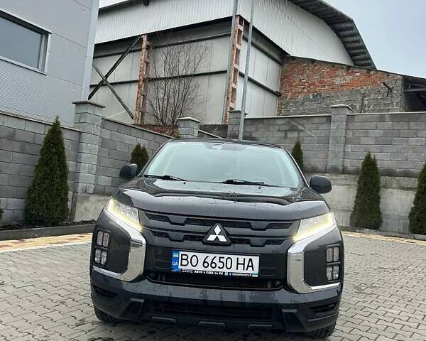 Черный Мицубиси Outlander Sport, объемом двигателя 2 л и пробегом 147 тыс. км за 19200 $, фото 5 на Automoto.ua