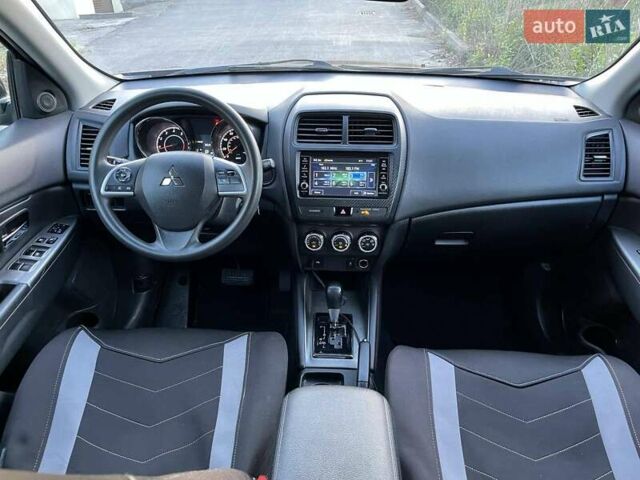 Мицубиси Outlander Sport 2019 в Киеве на Automoto.ua Коричневый Мицубиси Outlander Sport, объемом двигателя 2 л и пробегом 101 тыс. км за 14200 $, фото 16 на Automoto.ua