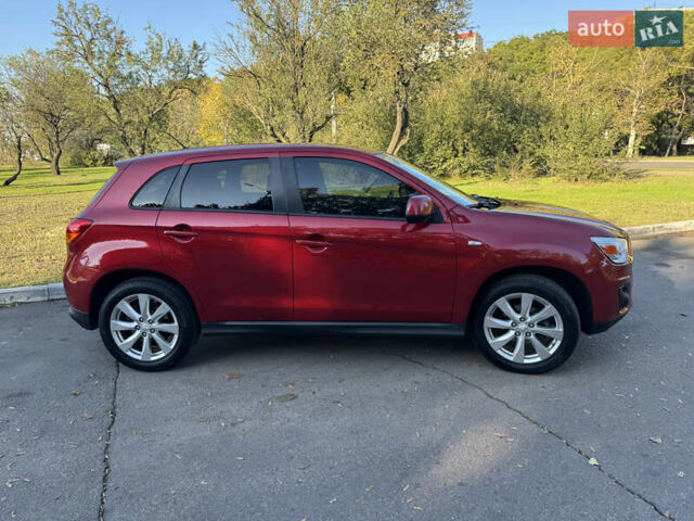 Міцубісі Outlander Sport 2013 у Одесі на Automoto.ua Червоний Міцубісі Outlander Sport, об'ємом двигуна 2 л та пробігом 104 тис. км за 10600 $, фото 3 на Automoto.ua