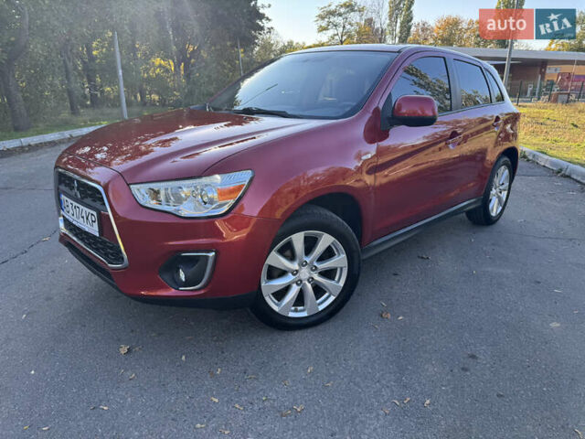 Міцубісі Outlander Sport 2013 у Одесі на Automoto.ua Червоний Міцубісі Outlander Sport, об'ємом двигуна 2 л та пробігом 104 тис. км за 10600 $, фото 4 на Automoto.ua