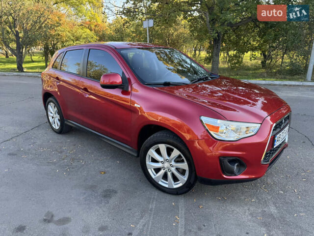 Міцубісі Outlander Sport 2013 у Одесі на Automoto.ua Червоний Міцубісі Outlander Sport, об'ємом двигуна 2 л та пробігом 104 тис. км за 10600 $, фото 9 на Automoto.ua