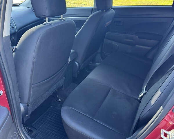 Міцубісі Outlander Sport 2013 у Одесі на Automoto.ua Червоний Міцубісі Outlander Sport, об'ємом двигуна 2 л та пробігом 104 тис. км за 10600 $, фото 22 на Automoto.ua