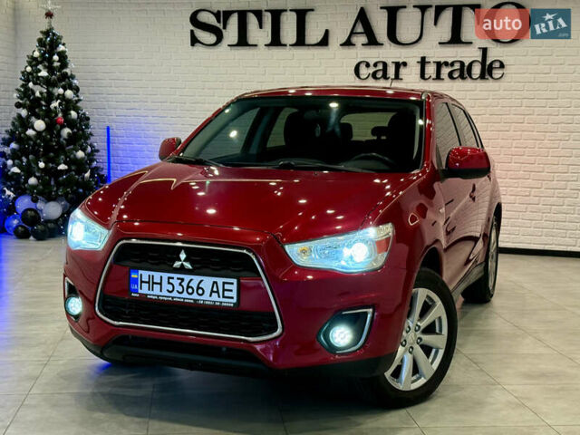 Красный Мицубиси Outlander Sport, объемом двигателя 2 л и пробегом 99 тыс. км за 11999 $, фото 11 на Automoto.ua