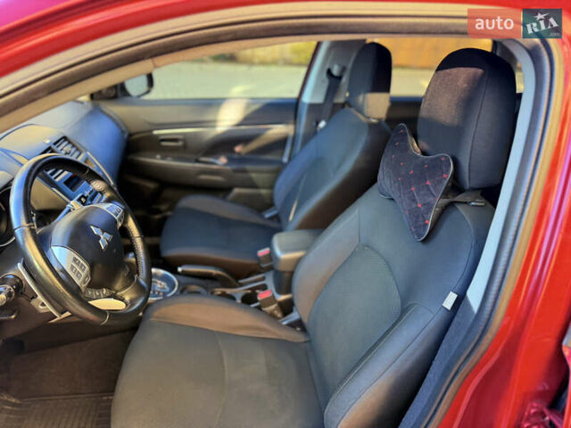 Красный Мицубиси Outlander Sport, объемом двигателя 2 л и пробегом 99 тыс. км за 11999 $, фото 37 на Automoto.ua