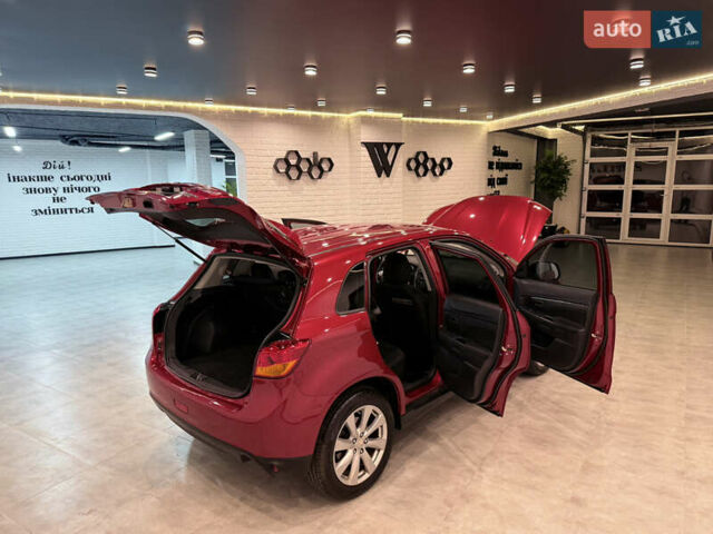 Красный Мицубиси Outlander Sport, объемом двигателя 2 л и пробегом 99 тыс. км за 11999 $, фото 29 на Automoto.ua