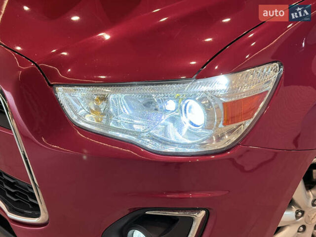 Красный Мицубиси Outlander Sport, объемом двигателя 2 л и пробегом 99 тыс. км за 11999 $, фото 44 на Automoto.ua