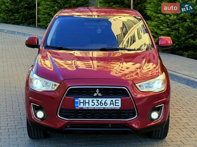 Красный Мицубиси Outlander Sport, объемом двигателя 2 л и пробегом 99 тыс. км за 11999 $, фото 53 на Automoto.ua