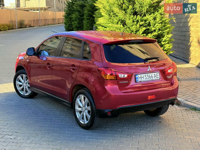 Красный Мицубиси Outlander Sport, объемом двигателя 2 л и пробегом 99 тыс. км за 11999 $, фото 54 на Automoto.ua