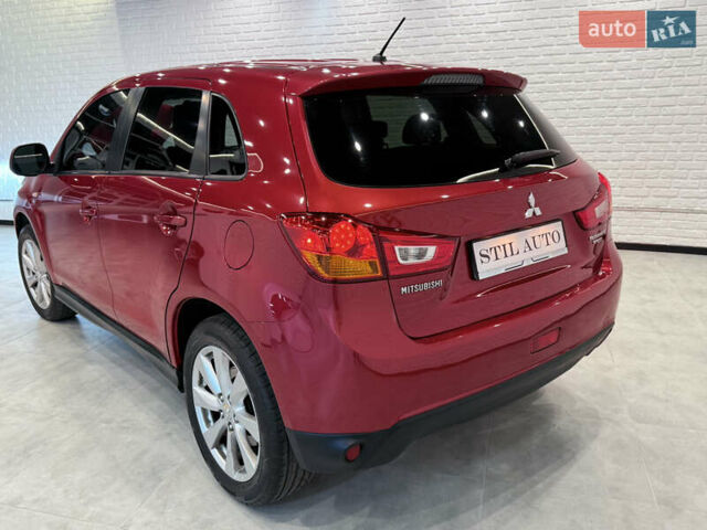 Красный Мицубиси Outlander Sport, объемом двигателя 2 л и пробегом 99 тыс. км за 11999 $, фото 42 на Automoto.ua