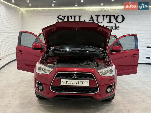 Красный Мицубиси Outlander Sport, объемом двигателя 2 л и пробегом 99 тыс. км за 11999 $, фото 27 на Automoto.ua