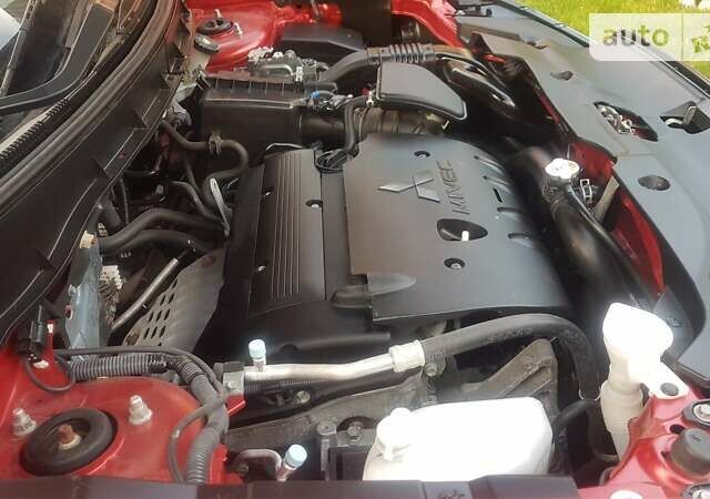 Красный Мицубиси Outlander Sport, объемом двигателя 2.4 л и пробегом 48 тыс. км за 14999 $, фото 15 на Automoto.ua
