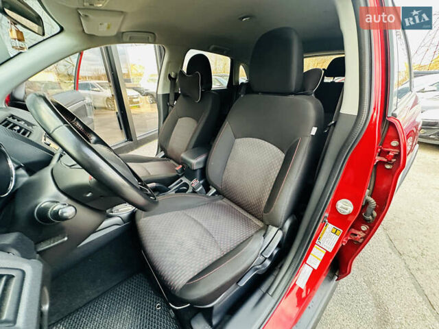 Красный Мицубиси Outlander Sport, объемом двигателя 2 л и пробегом 127 тыс. км за 12499 $, фото 39 на Automoto.ua