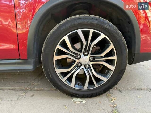 Червоний Міцубісі Outlander Sport, об'ємом двигуна 2.4 л та пробігом 177 тис. км за 17000 $, фото 3 на Automoto.ua