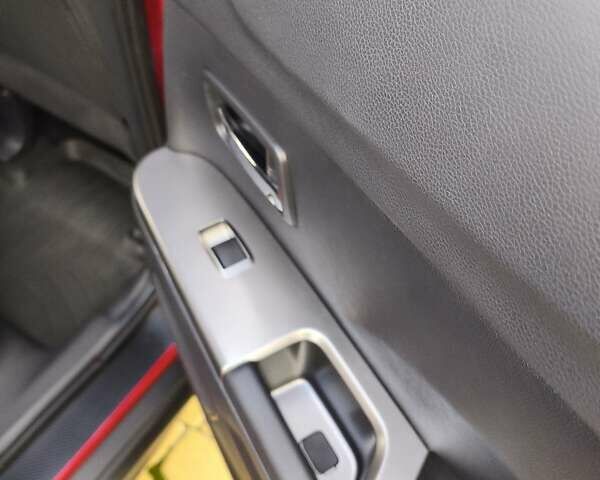 Красный Мицубиси Outlander Sport, объемом двигателя 2 л и пробегом 108 тыс. км за 14900 $, фото 18 на Automoto.ua