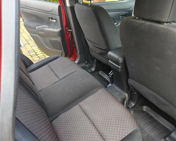 Красный Мицубиси Outlander Sport, объемом двигателя 2 л и пробегом 108 тыс. км за 14900 $, фото 14 на Automoto.ua