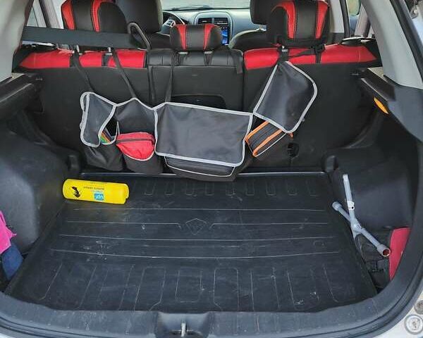 Серый Мицубиси Outlander Sport, объемом двигателя 2 л и пробегом 189 тыс. км за 11200 $, фото 16 на Automoto.ua