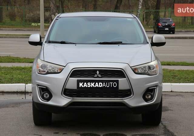 Сірий Міцубісі Outlander Sport, об'ємом двигуна 2 л та пробігом 223 тис. км за 9800 $, фото 1 на Automoto.ua