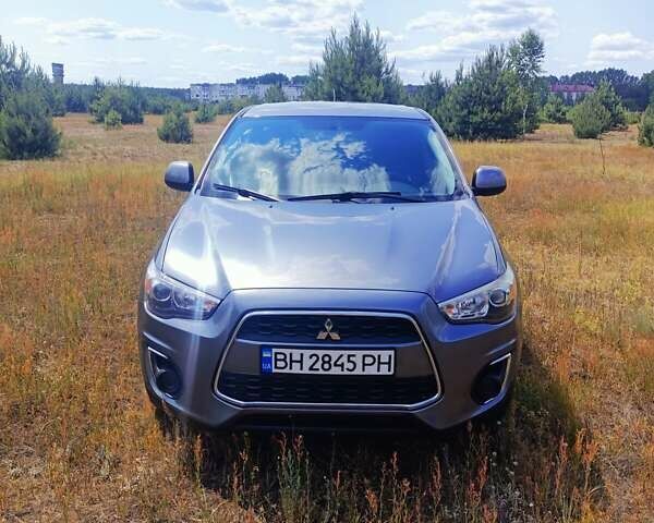 Серый Мицубиси Outlander Sport, объемом двигателя 2 л и пробегом 145 тыс. км за 11300 $, фото 6 на Automoto.ua