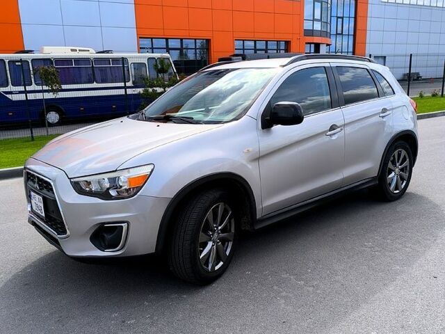 Сірий Міцубісі Outlander Sport, об'ємом двигуна 2 л та пробігом 199 тис. км за 11500 $, фото 4 на Automoto.ua