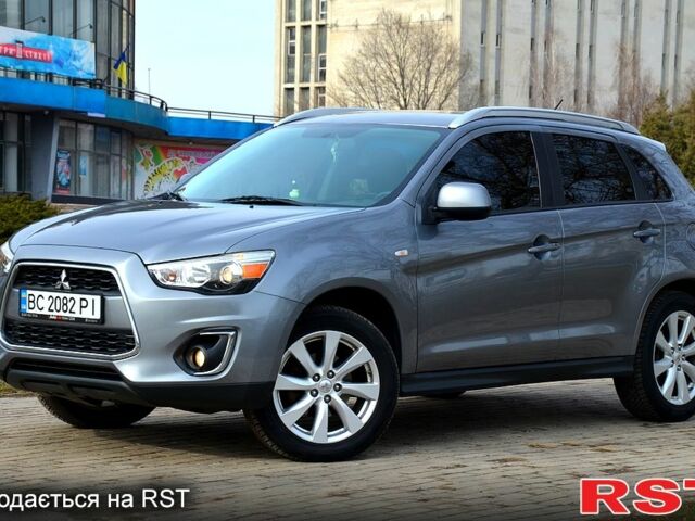 Серый Мицубиси Outlander Sport, объемом двигателя 2 л и пробегом 176 тыс. км за 10400 $, фото 2 на Automoto.ua