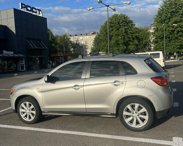 Сірий Міцубісі Outlander Sport, об'ємом двигуна 2 л та пробігом 199 тис. км за 10000 $, фото 48 на Automoto.ua